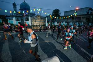 BIB: 
                            <button type="button" onclick="openModal(26231986)" class="btn btn-primary btn-sm float-right btn-popup" data-toggle="modal" data-target=".modal-high-quality">
                        <i class="fas fa-shopping-cart"></i> Add to Cart
                    </button>
                                            <button type="button" onclick="isThisMe(26231986, true)" class="btn btn-success btn-sm float-right btn-popup btn-isme hidden" data-toggle="tooltip" data-placement="bottom" title="นี่คือรูปของคุณใช่ไหม คลิกที่นี่เพื่อเอาเข้าอัลบั้ม">
                        <i class="fas fa-plus"></i> Add to album
                    </button>
                    <button type="button" onclick="isThisMe(26231986, false)" class="btn btn-warning btn-sm float-right btn-popup btn-isnotme hidden">
                        <i class="fas fa-ban"></i> Remove from album
                    </button>